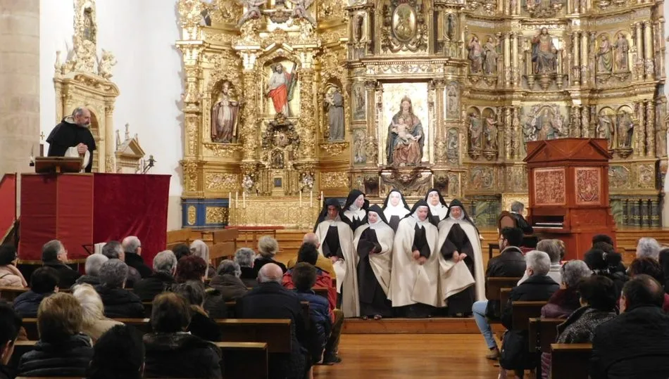 El grupo Lazarillo de Tormes llenó la iglesia de San Andrés en Zamora