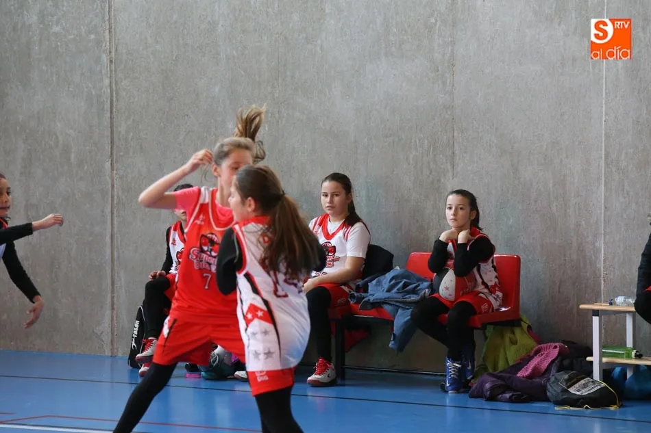 Foto 2 - Tres equipos de Maristas pasan a la fase Regional de la Superliga Dia