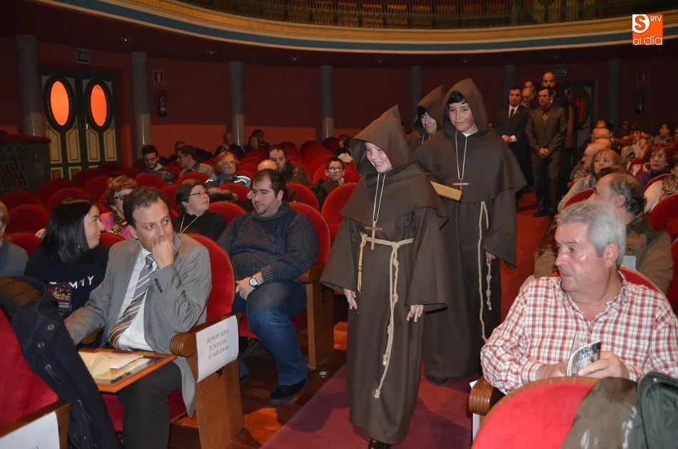 Foto 7 - El Preg&oacute;n marca el inicio de las celebraciones religiosas de la Semana Santa bejarana  