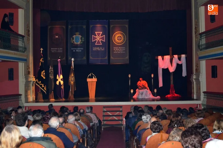 Foto 10 - El Preg&oacute;n marca el inicio de las celebraciones religiosas de la Semana Santa bejarana  