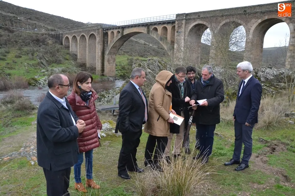 Entrega de la distinción para Siega Verde
