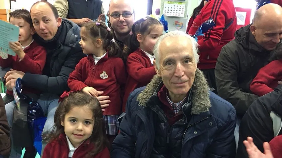 Foto 7 - Amor paterno-filial en el San Juan Bosco  