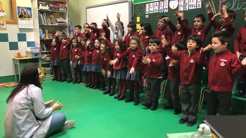 Foto 6 - Amor paterno-filial en el San Juan Bosco  