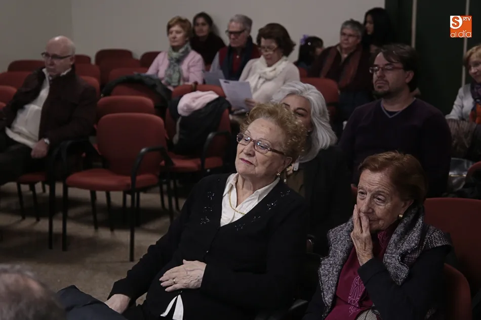 Foto 4 - El Poeta Antonio Merayo pone el ancla en Salamanca para un encuentro literario