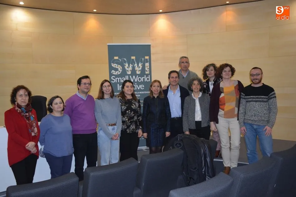 Foto 10 - &lsquo;Small World Initiative&rsquo; un proyecto de ciencia ciudadana para combatir la resistencia a los...