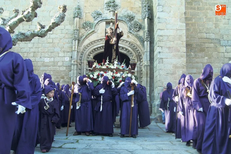 Foto 3 - Una mirada panor&aacute;mica a la Semana Santa tradicional (y sus aleda&ntilde;os) en la Provincia  