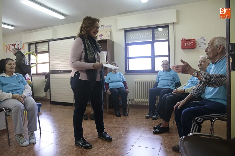 Foto 6 - Psicomotricidad suave para mayores de 80 a&ntilde;os, iniciativa pionera del Ayuntamiento