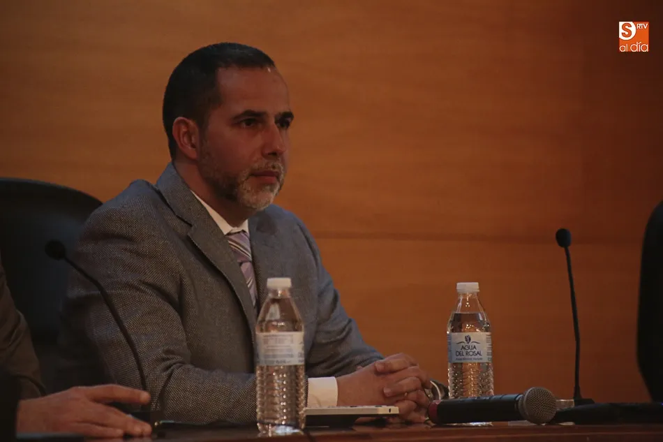 Foto 5 - &Aacute;ngel Benito avisa que las pymes deben adaptarse a la norma de protecci&oacute;n de datos