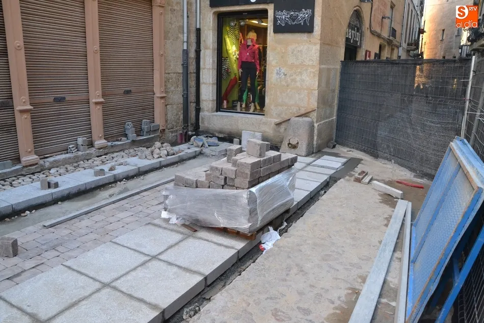 Foto 6 - Las obras de la calle Madrid llegan a su punto m&aacute;s conflictivo  