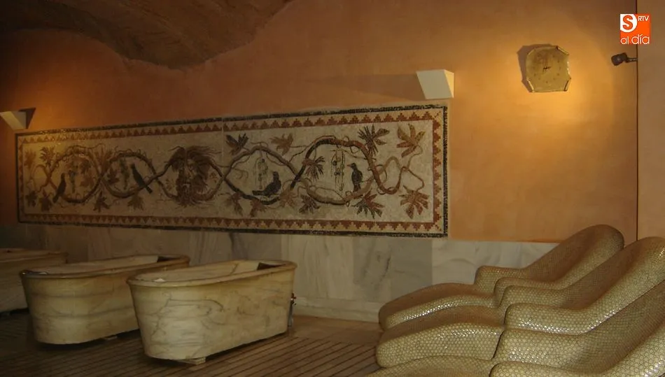 Detalle del balneario de Baños de Montemayor