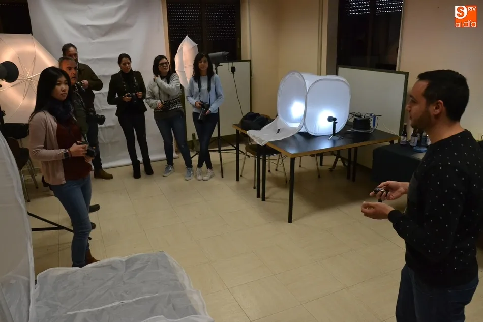 Concluye el segundo turno del taller de fotografía para empresas  