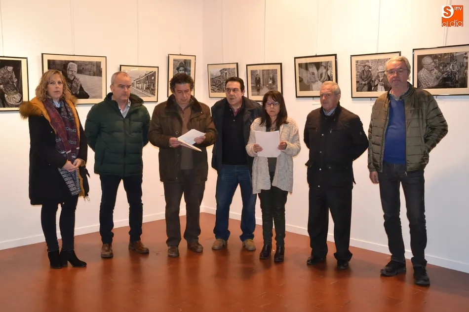 Ángel Centeno expone un centenar de fotografías llenas de ‘Sentimientos’  