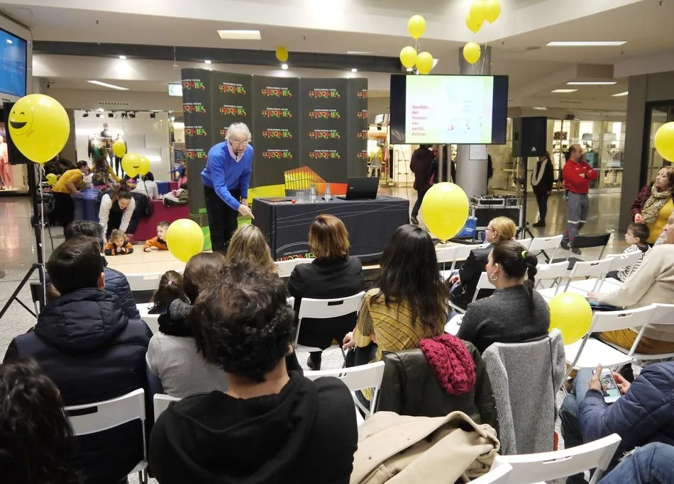 Foto 8 - El Tormes celebra el D&iacute;a de la Felicidad