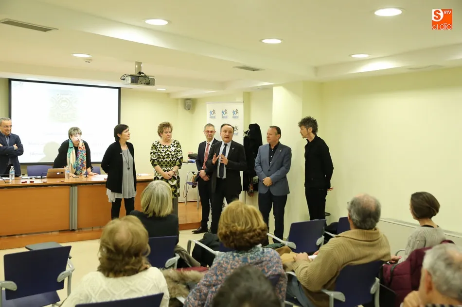 Foto 6 - Ascol entrega sus distintivos especiales a la Fundaci&oacute;n In&eacute;s Luna Terrero y a Mar&iacute;a Cuesta  