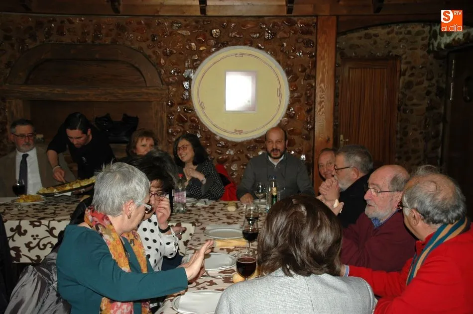 Foto 10 - Emotiva despedida al m&eacute;dico Jos&eacute; Manuel Guarido  
