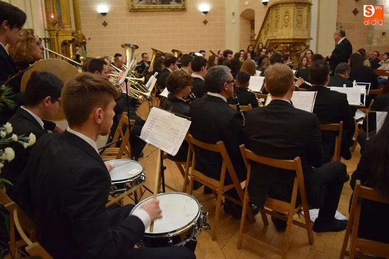 Foto 9 - La Banda de M&uacute;sica pone la banda sonora de la Semana Santa