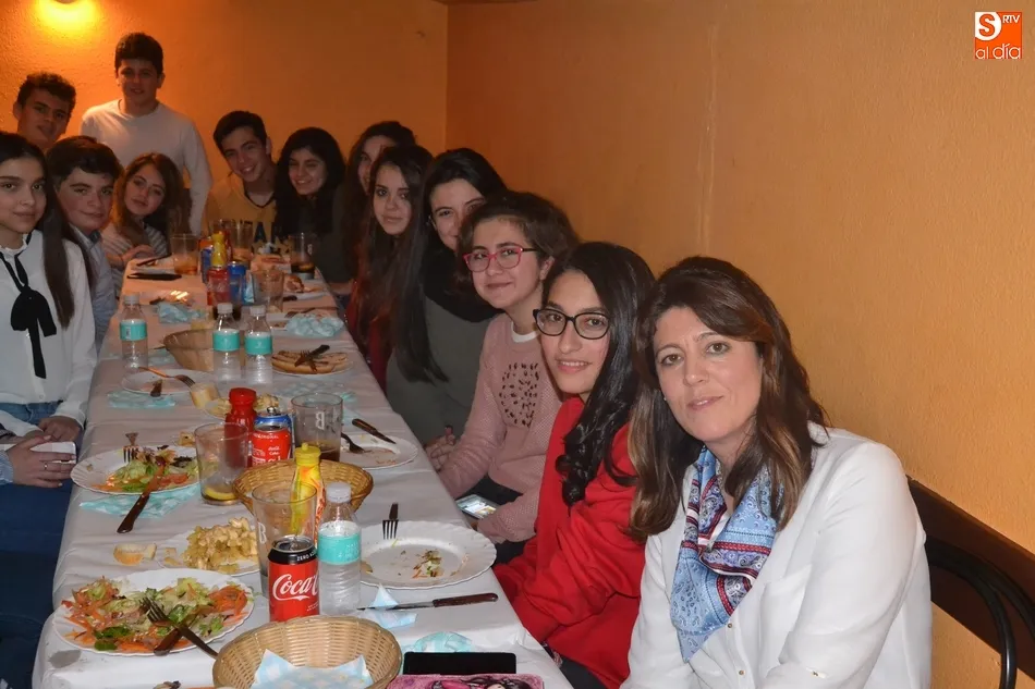 Foto 2 - Los chavales confirmados en San Andr&eacute;s en diciembre se van de cena para cerrar un ciclo de 8 a&ntilde;os ...
