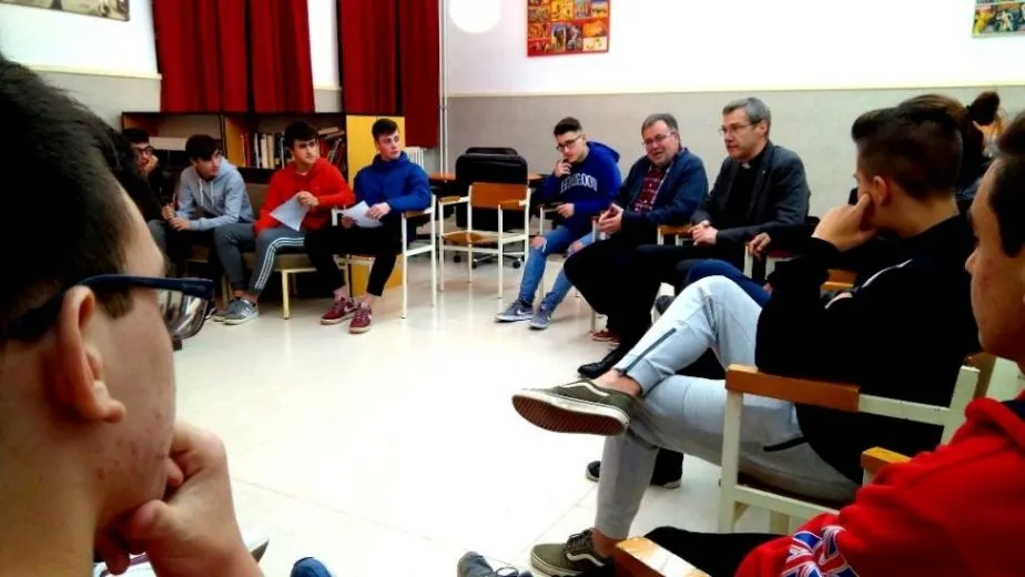 Foto 4 - Los Padres Reparadores reciben la visita del Superior General de la Congregaci&oacute;n