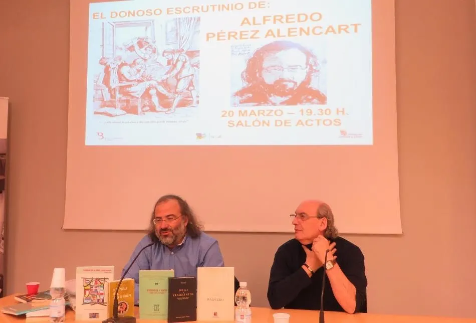 Foto 7 - Alencart: &ldquo;La poes&iacute;a ofrece alas para planear sobre la historia del hombre&rdquo;