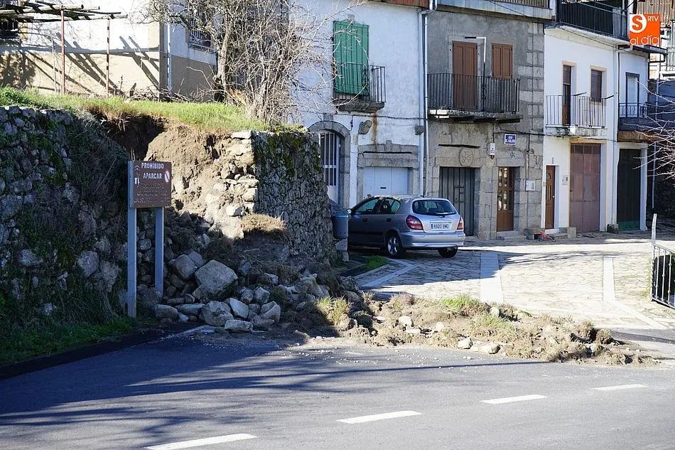 Foto 4 - Las lluvias de la &uacute;ltima semana provocan varios desprendimientos en la Sierra de Francia&nbsp;