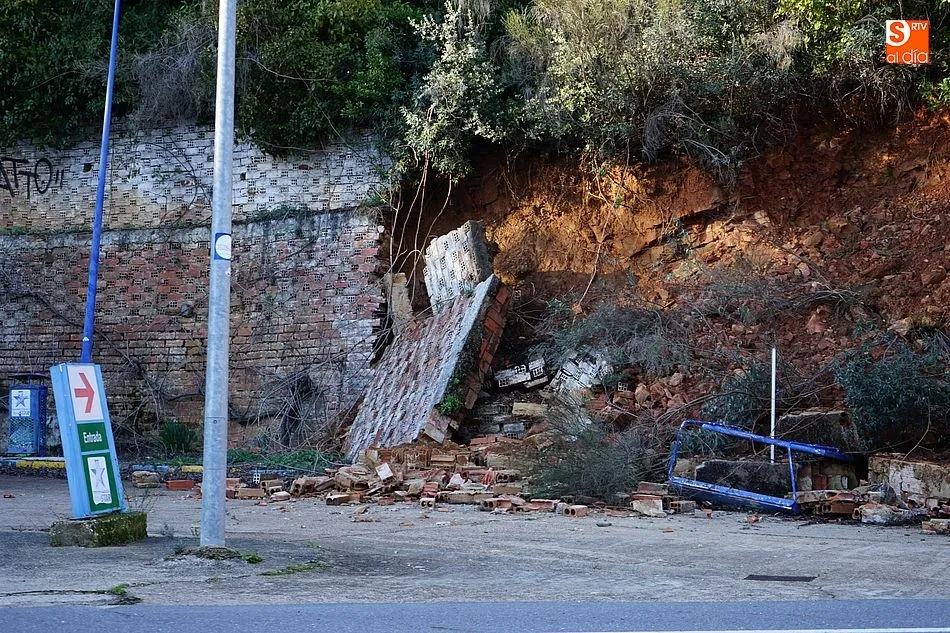 Foto 2 - Las lluvias de la &uacute;ltima semana provocan varios desprendimientos en la Sierra de Francia&nbsp;