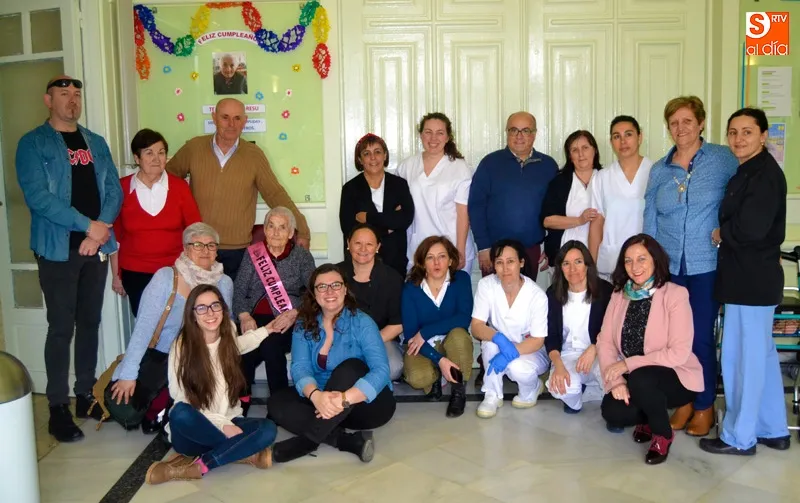 Foto 3 - Resu Arias, cien a&ntilde;os de sonrisas y cantares