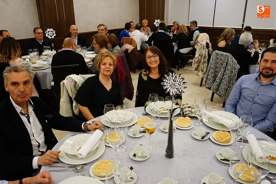 Foto 5 - Los triunfadores de la feria 2017 reciben sus galardones en la IV Gala Taurina de Guijuelo