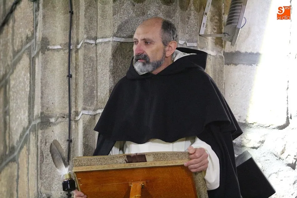 Foto 4 - &lsquo;Teresa, la jardinera de la luz&rsquo; marca el inicio de la Semana Santa en Ledrada