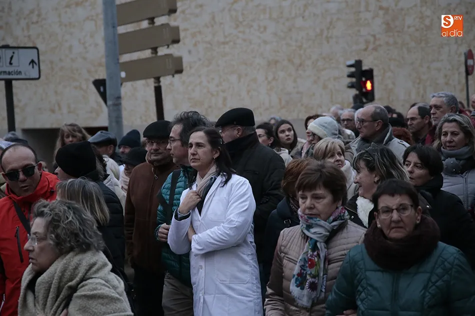 Foto 6 - Salamanca reivindica&nbsp;una Sanidad P&uacute;blica m&aacute;s justa en la sexta edici&oacute;n de la &lsquo;Marea blanca&rsquo; ...
