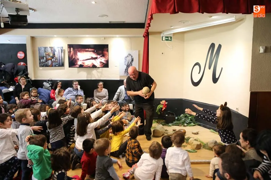 Foto 2 - Las narraciones de Fernando Salda&ntilde;a vuelven a conquistar al p&uacute;blico infantil