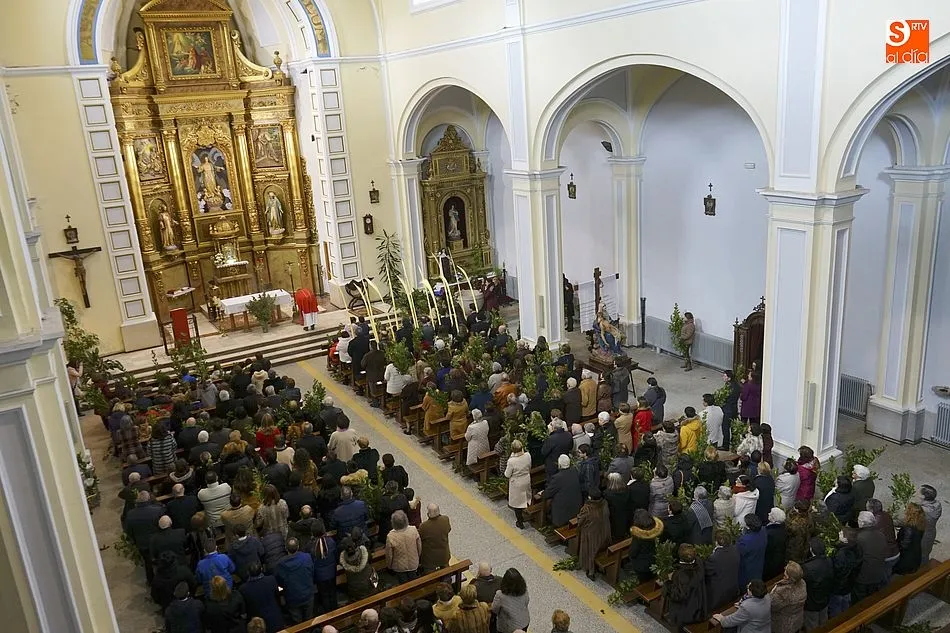 Foto 11 - El Domingo de Ramos se vive con pasi&oacute;n en la villa