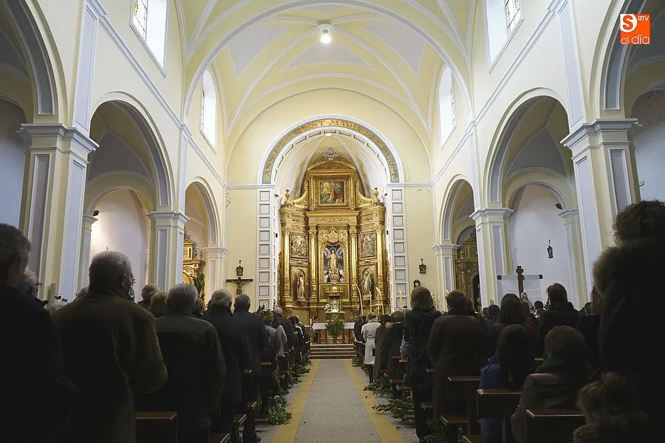 Foto 7 - El Domingo de Ramos se vive con pasi&oacute;n en la villa