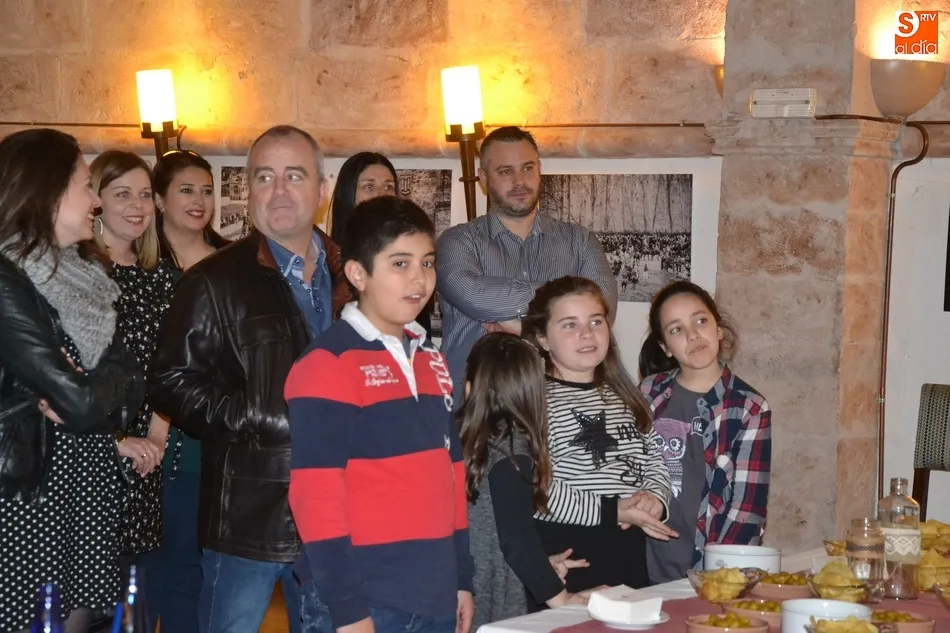 Foto 5 - El Parador da la bienvenida a una exposici&oacute;n fotogr&aacute;fica sobre el Carnaval  
