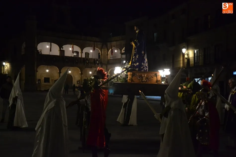 Foto 9 - &Aacute;ngel Mart&iacute;n Carballo regresa a la Semana Santa en una procesi&oacute;n que enlaz&oacute; el d&iacute;a y la noche  