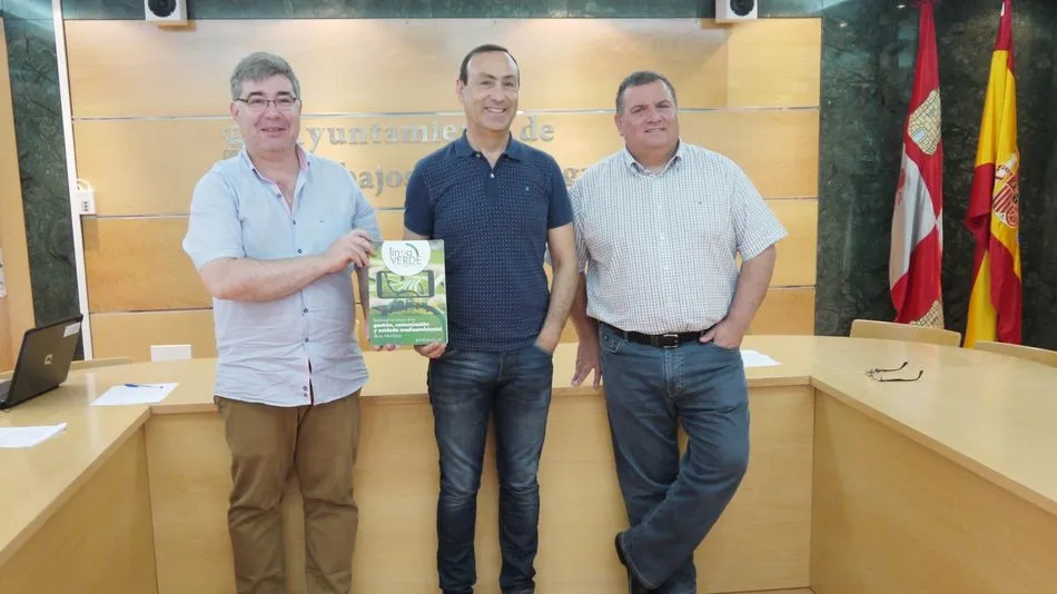 Imagen de la presentación del servicio Línea Verde en el Ayuntamiento