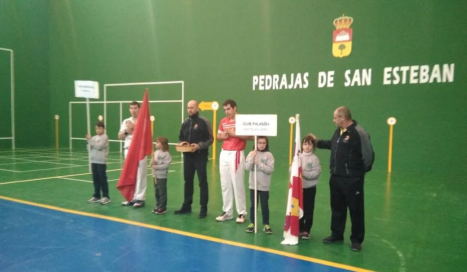 Foto 3 - El Club Palad&iacute;n pierde en semifinales frente al Club Buruzgain  