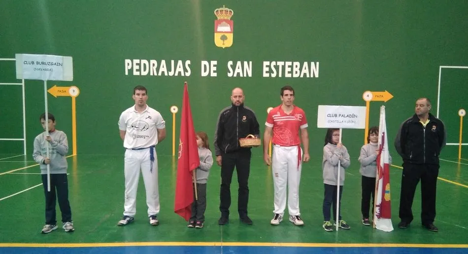 Foto 2 - El Club Palad&iacute;n pierde en semifinales frente al Club Buruzgain  