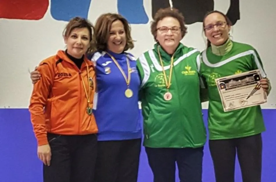 Foto 4 - ArcoMir&oacute;briga se cuelga dos platas en el Campeonato Provincial  