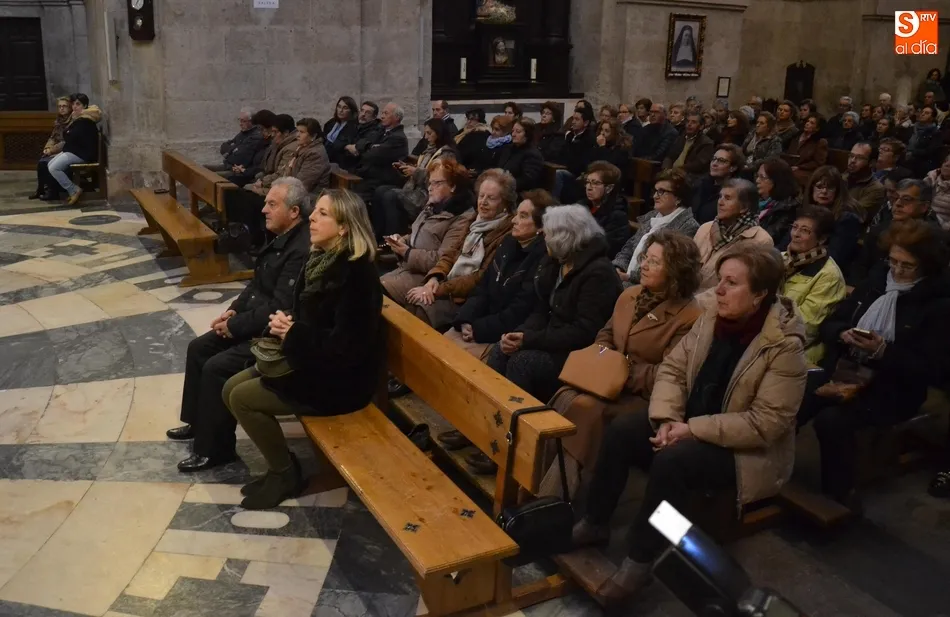 Foto 7 - La Coral recuerda al fallecido Enrique S&aacute;nchez Gamito en su concurrido concierto de Semana Santa  