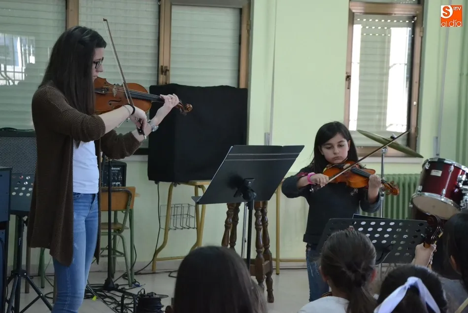 Foto 11 - La Escuela de M&uacute;sica cierra el 2&ordm; trimestre con una ronda de audiciones  