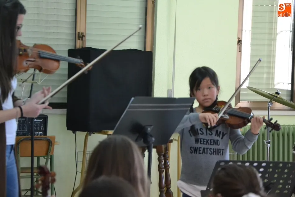 Foto 10 - La Escuela de M&uacute;sica cierra el 2&ordm; trimestre con una ronda de audiciones  