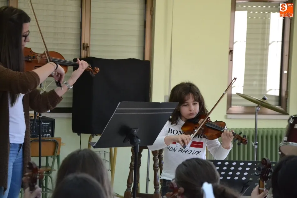 Foto 9 - La Escuela de M&uacute;sica cierra el 2&ordm; trimestre con una ronda de audiciones  