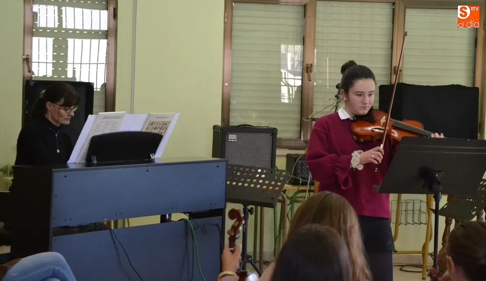 Foto 5 - La Escuela de M&uacute;sica cierra el 2&ordm; trimestre con una ronda de audiciones  