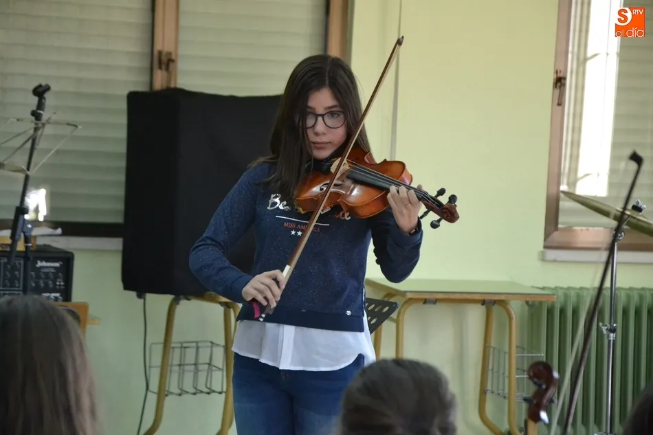 Foto 3 - La Escuela de M&uacute;sica cierra el 2&ordm; trimestre con una ronda de audiciones  