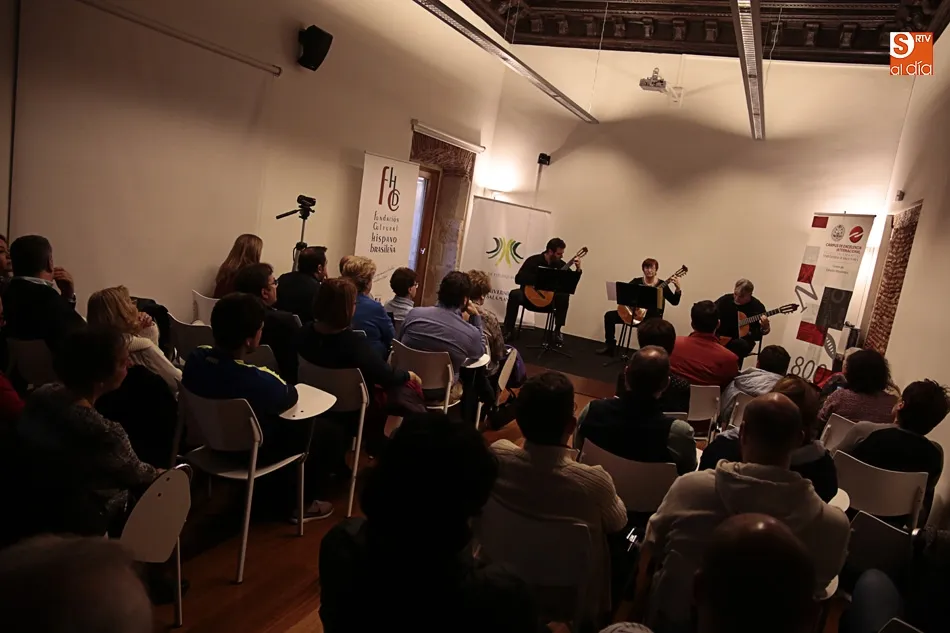 Foto 4 - El palacio Maldonado presenta un concierto de guitarra de la mano del tr&iacute;o &lsquo;Son de Sur&rsquo;  