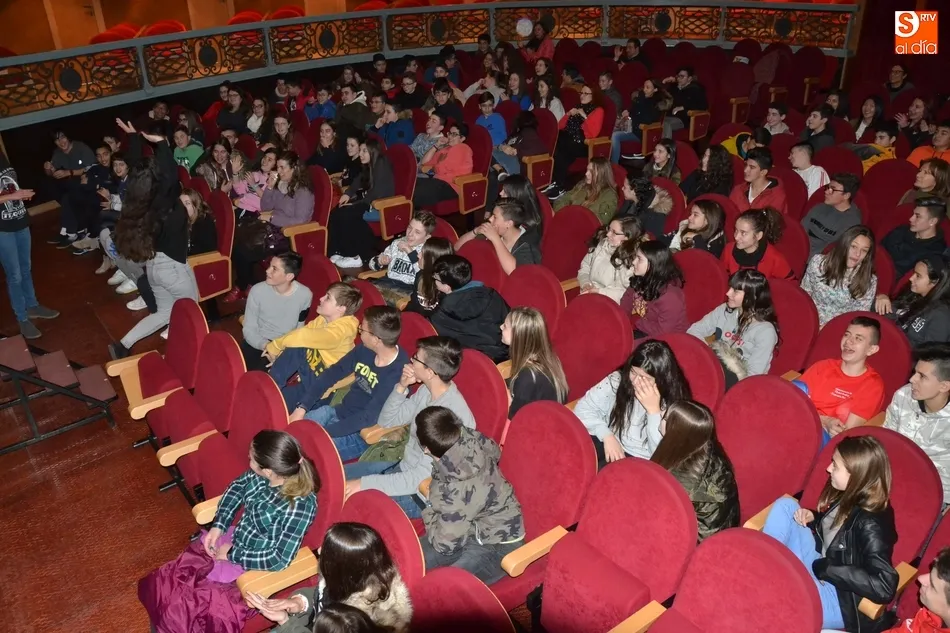 Foto 6 - Alumnos de los institutos festejan el D&iacute;a Mundial del Teatro con &lsquo;Sancho en Barataria&rsquo;  