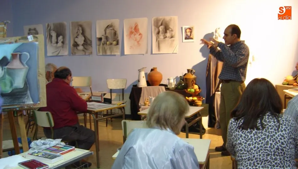 Talleres de pintura, restauración y manualidades para aultos