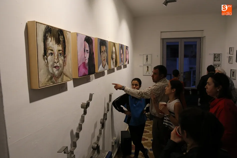 Foto 2 - &lsquo;Retratos&rsquo; y &lsquo;Obra gr&aacute;fica&rsquo; en la Salchicher&iacute;a del Barrio del Oeste&nbsp;