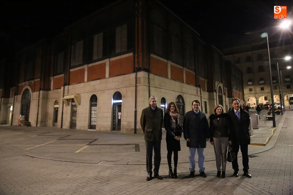 Foto 4 - El Mercado Central de Abastos estrena su nueva iluminaci&oacute;n art&iacute;stica  