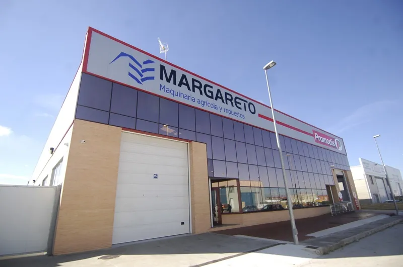 Foto 3 - Margareto inaugura en Pe&ntilde;aranda su nueva tienda, convirti&eacute;ndola en el mayor y m&aacute;s completo...